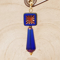 Czech druppel oorbellen/ Royal blue