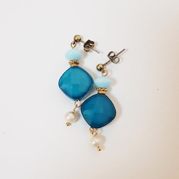 Sassy blue retro oorbellen