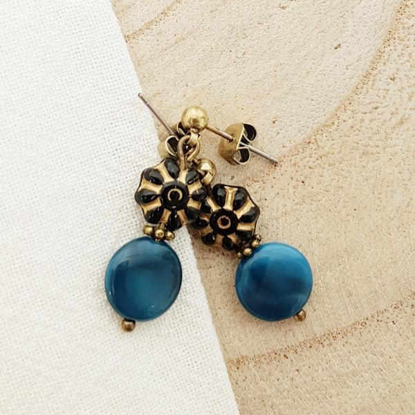 Retrostyle 'daisy disc' earrings/ petrol blue